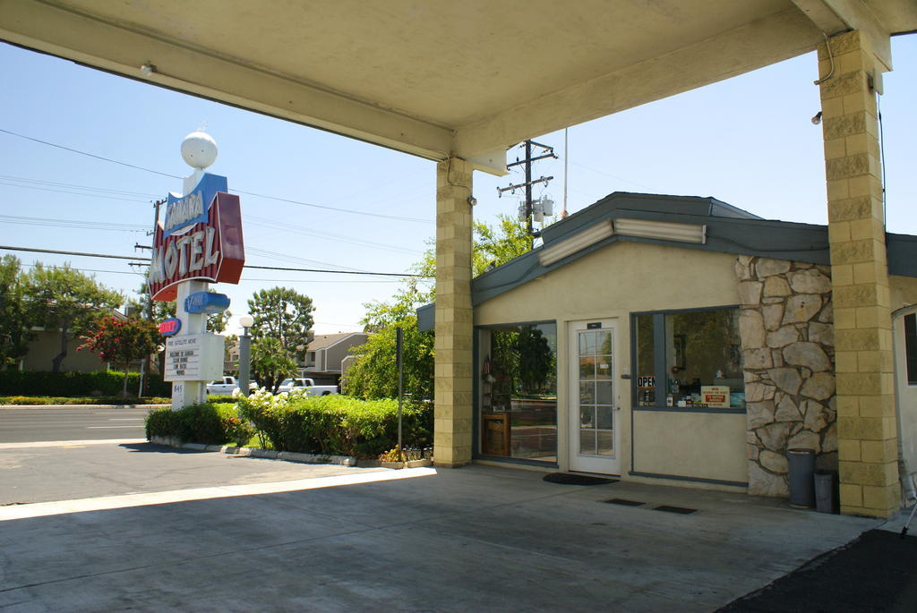 Sahara Motel Anaheim Exterior photo