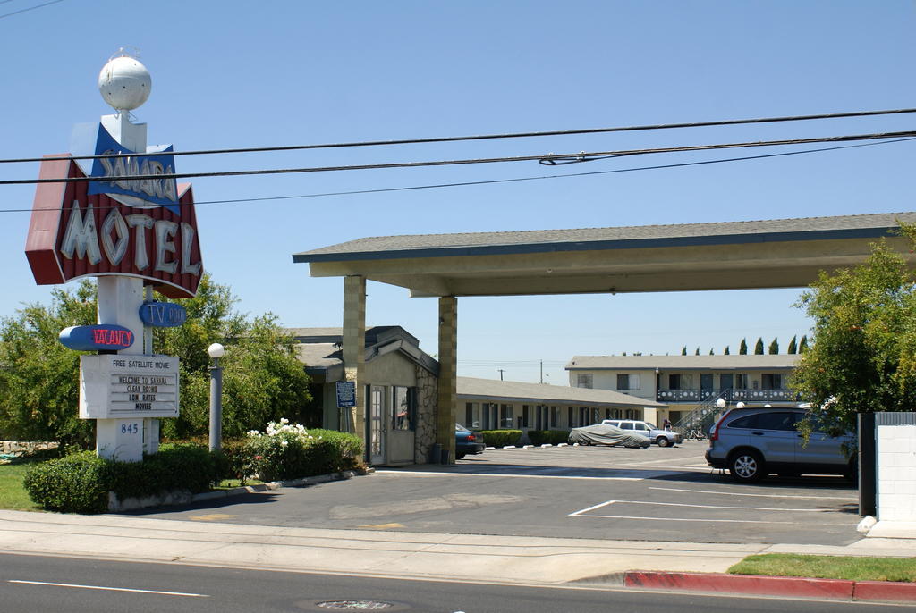 Sahara Motel Anaheim Exterior photo