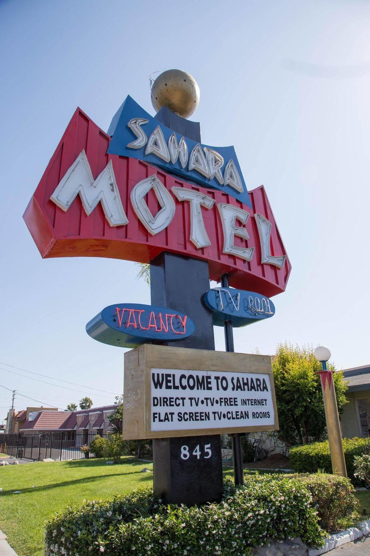 Sahara Motel Anaheim Exterior photo